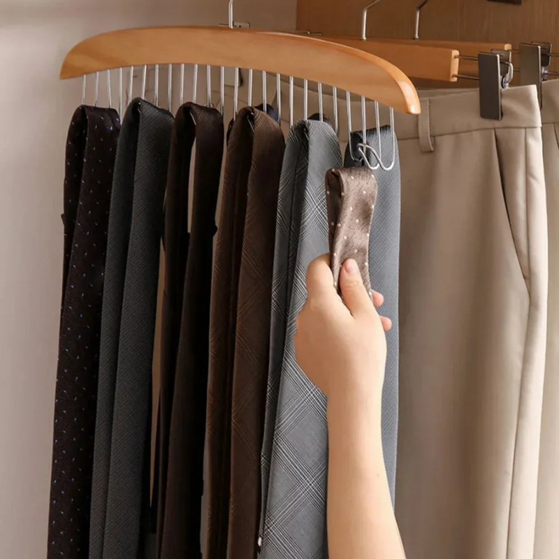 Organiseur cintre multifonction suspendu en bois