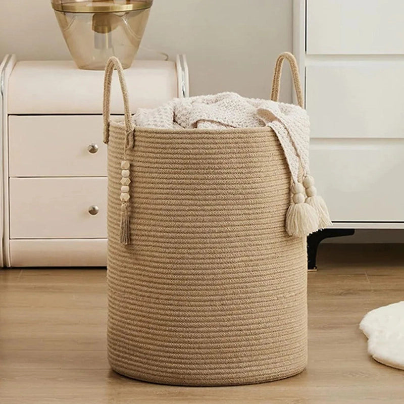 Grand panier à linge tressé